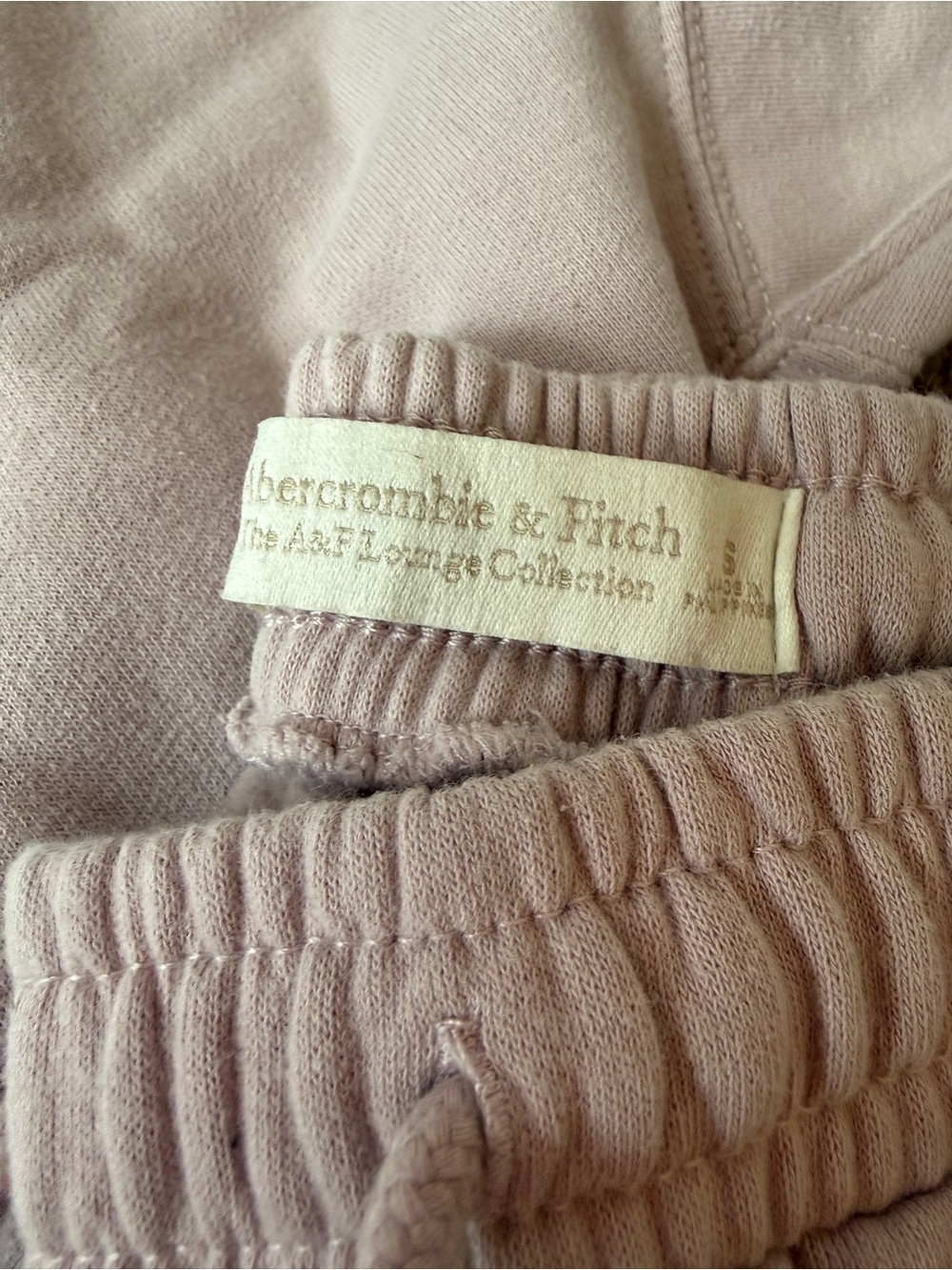 Abercrombie & Fitch Pale Blush Lounge Sweatset - Picture 2 of 3